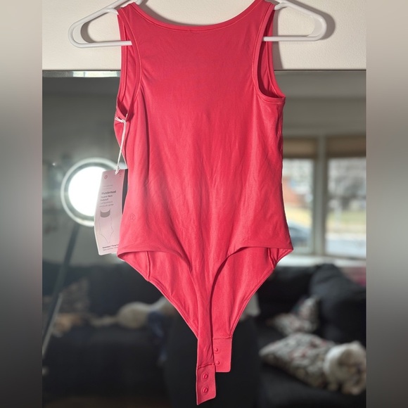 NWT Lululemon Wundermost Ultra-Soft Square-Neck Sleeveless Bodysuit Pink Size XS - Picture 3 of 5